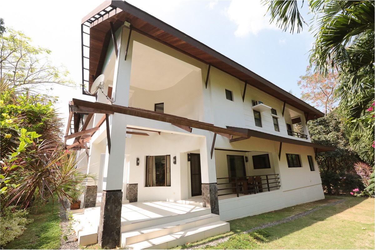 Home For Sale at The Cliffside Anvaya Cove anahaw.ph