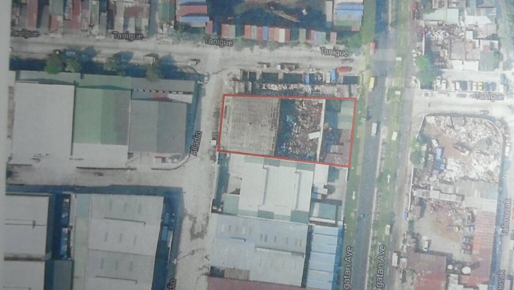 Vacant corner lot along Dagat dagatan avenue for warehouse Caloocan