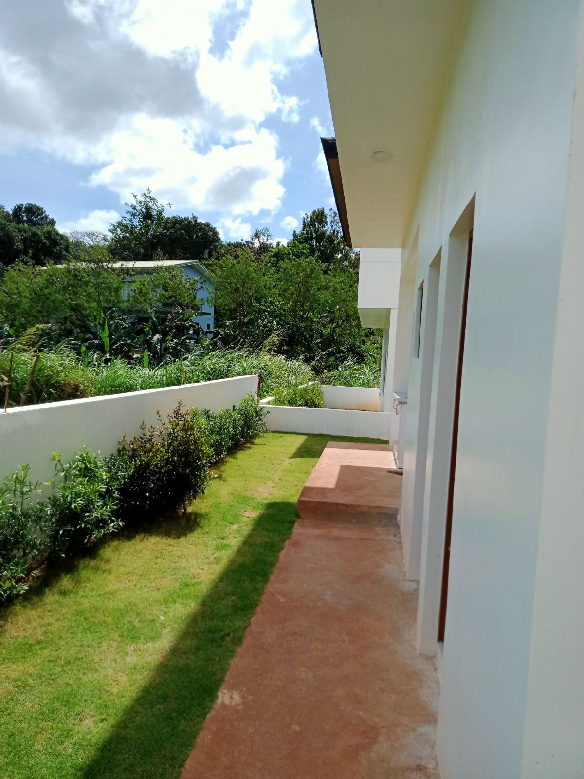 HOUSE & LOT FOR SALE SUN VALLEY RESIDENTIAL ESTATE ANTIPOLO CITY